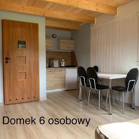 Domki Pod Lasem Mrzeżyno Exteriör bild